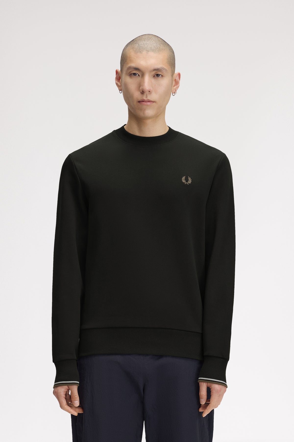 Fred Perry sweater M 7535 kleur 78c green